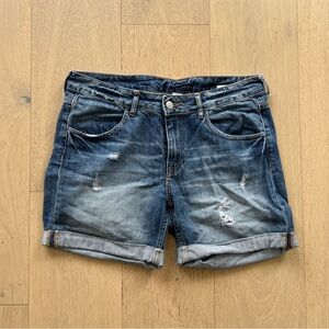 Women’s jean shorts - EUC - size 8